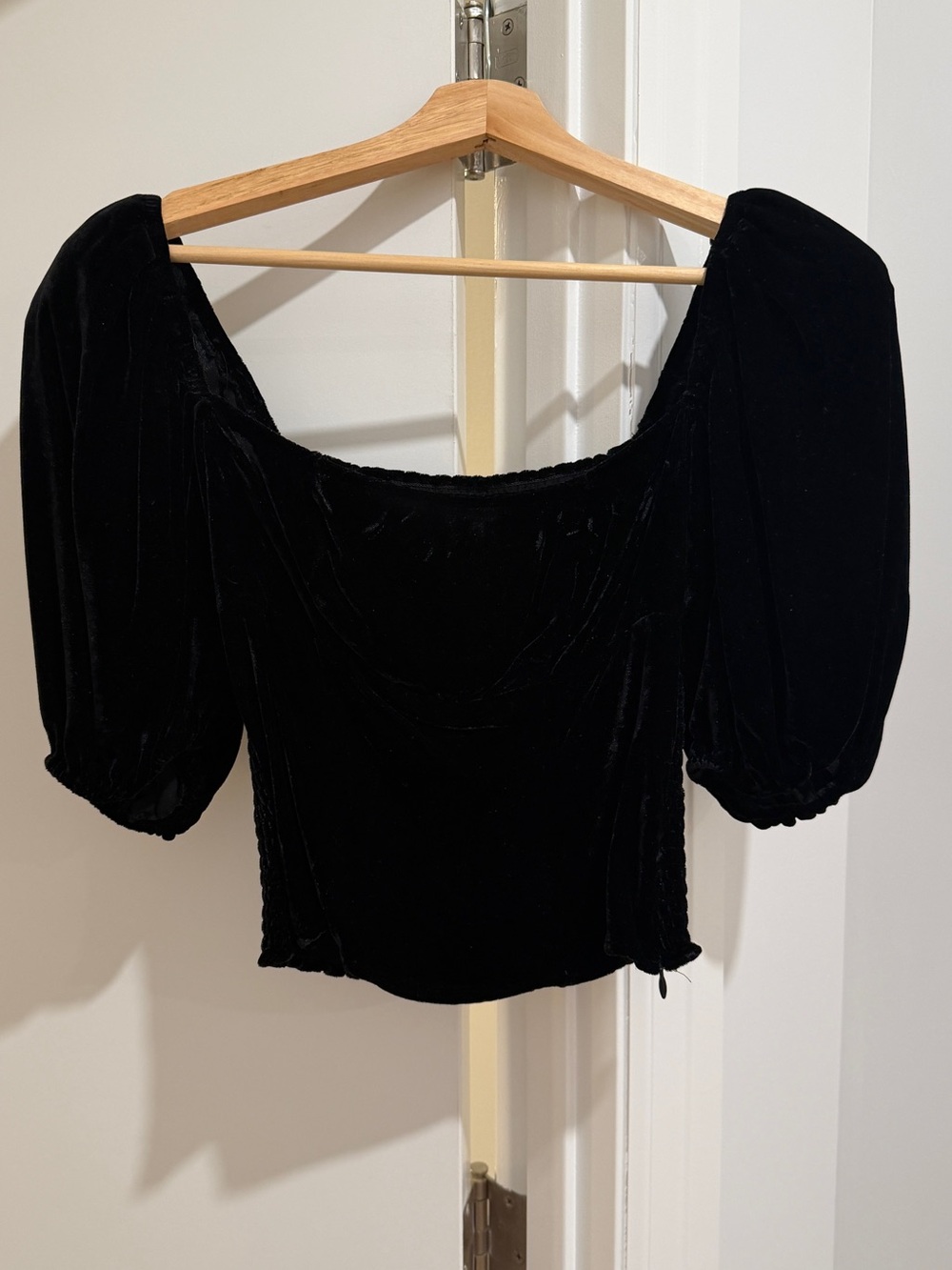 Reformation Black Velvet Puff-Sleeve Women’s Top